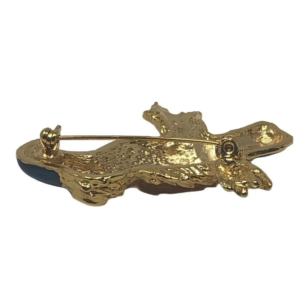 Unbranded gold tone